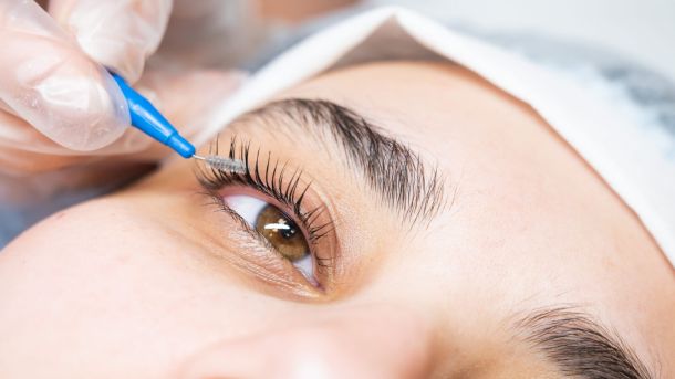 Lashes